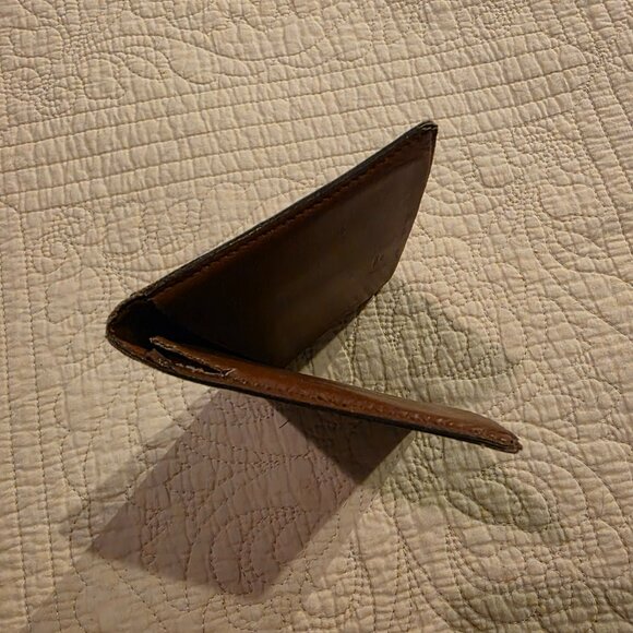 Louis Vuitton Checkbook Cover Pre-Loved - Picture 2 of 7